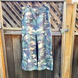 Comfortable Camo Utility Trousers
